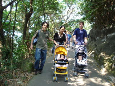 Alex, Natalia, Izel, Eric, and Emika